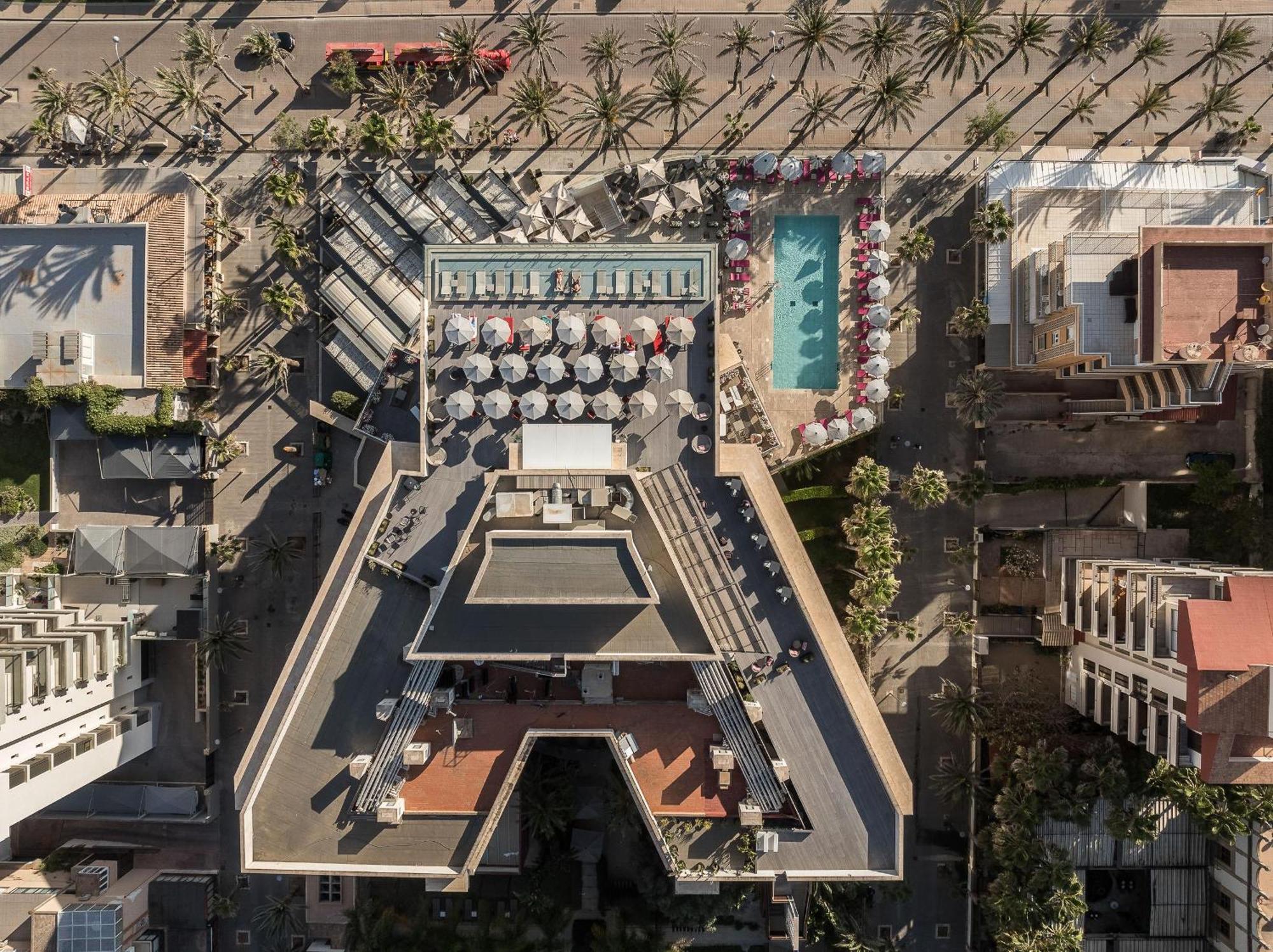 Готель Pure Salt Garonda - Adults Only Плайя-де-Пальма Екстер'єр фото The rooftop pool at the W Hollywood